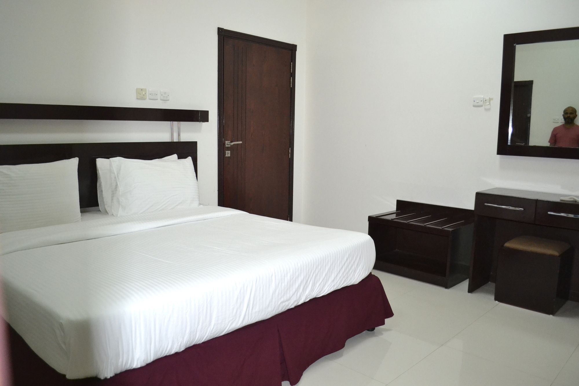 Star Emirates Furnished 1